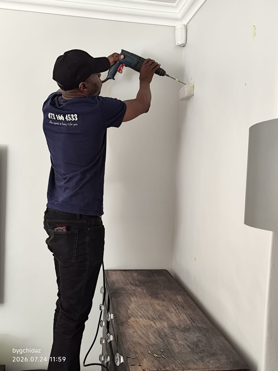 Professional general mounting installation in progress in Cape Town